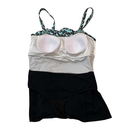 Liz Claiborne Women’s Plus Size 24W One Piece Swim-dress Swimsuit Swimwear - Picture 6 of 12